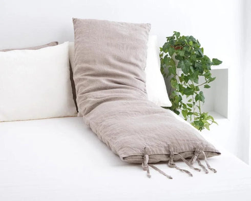 Long cushions with removable covers made of robust cotton house canvas